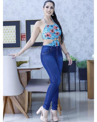 calca-jeans-feminina-basica-cintura-alta-dia-a-dia-atacado-rua-44-goiania 