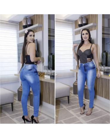 calca-jeans-feminina-clara-cintura-alta-empina-bumbum-atacado-rua-44-goiania 