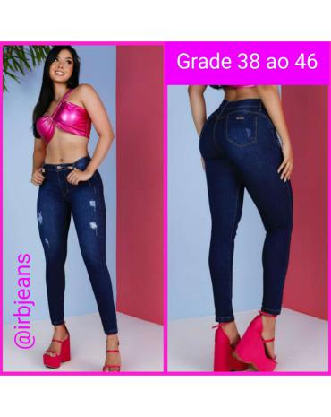 calca-jeans-feminina-skinny-escura-levanta-bumbum-atacado-rua-44-goiania 
