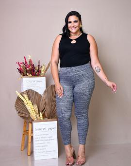 Calça Legging Plus Size Cintura Alta Básica