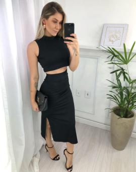 Conjunto Canelado Preto Saia Midi e Cropped