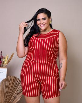 Macaquinho Plus Size Listrado na Viscolycra