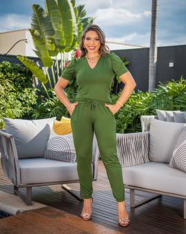 Conjunto Calça Jogger e Blusa Manga Bufante Moletinho