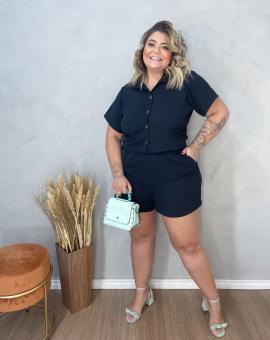 Conjunto Plus Size Short e Cropped de Botões