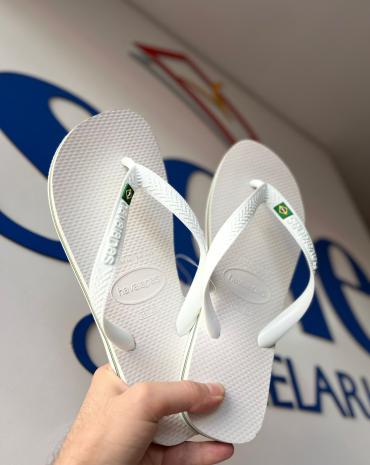 havaianas-branca-brasil-light-atacado-rua-44-goiania 