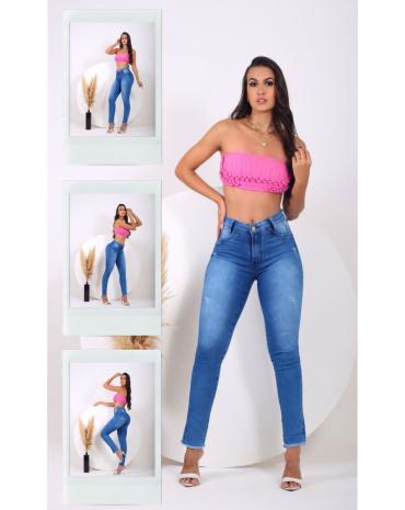 calca-jeans-clara-feminina-barrinha-desfiada-atacado-rua-44-goiania 