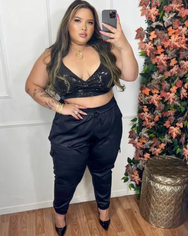 calca-jogger-plus-size-preta-atacado-rua-44-goiania 