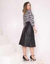 Saia Midi Gode Couro Preta Atacado na Rua 44 em Goiânia