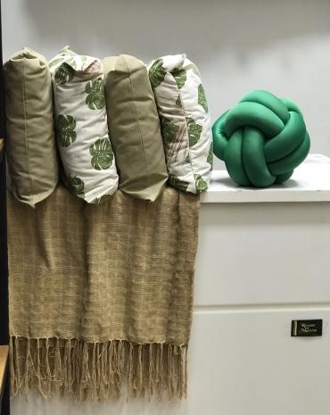 almofada-decorativa-para-sofa-com-manta-combinando-atacado-rua-44-goiania 