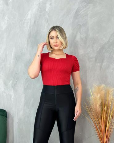 blusa-canelada-manguinha-bufante-gola-quadrada-atacado-rua-44-goiania 