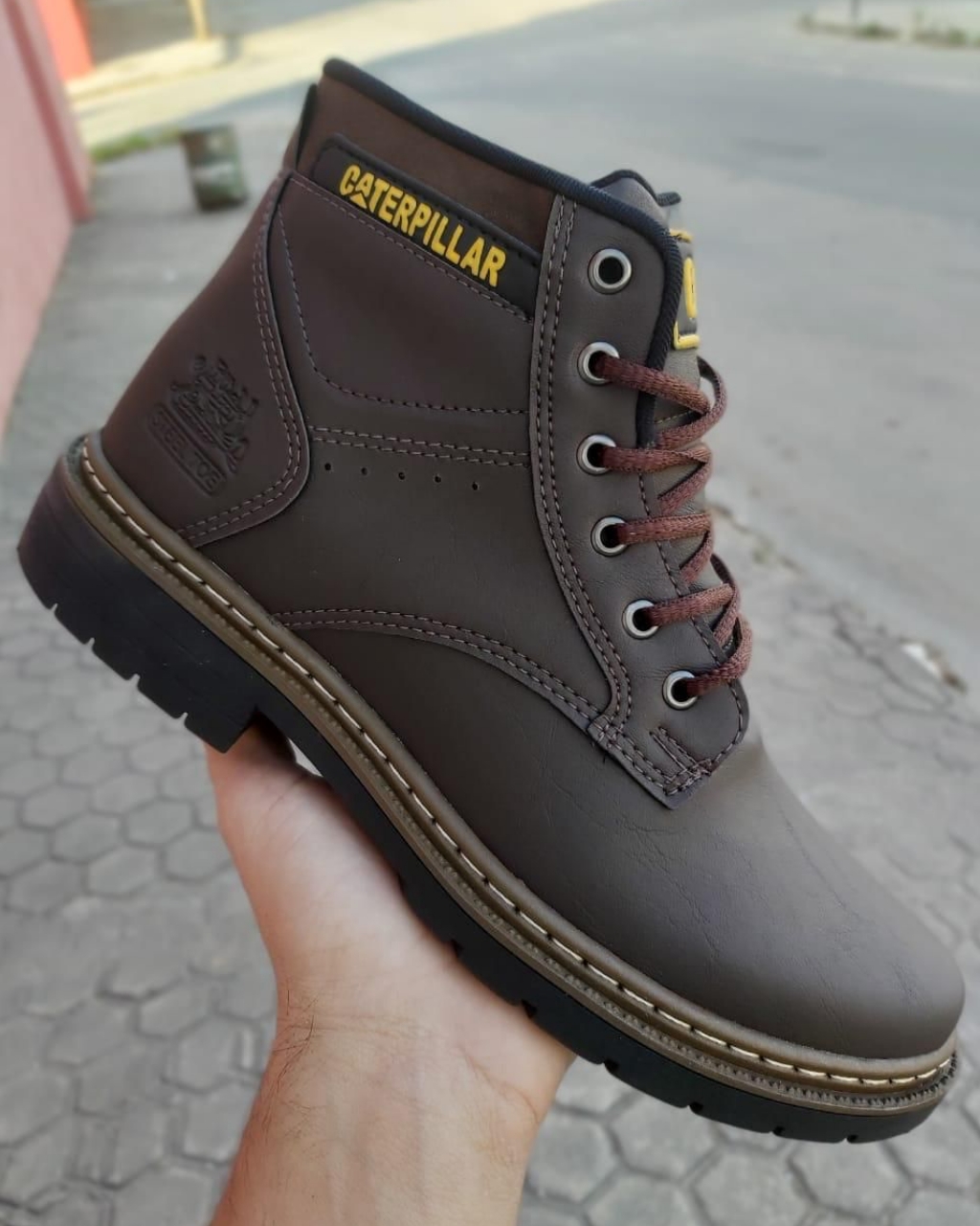 BOTA MASCULINA CATERPILLAR 0925.5884