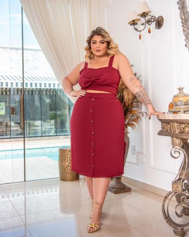 conjunto-plus-size-saia-midi-botoes-na-frente-e-cropped-atacado-rua-44-goiania 