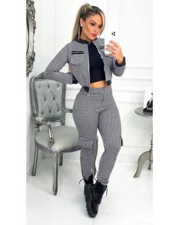 conjunto-calca-cargo-e-jaqueta-cropped-xadrez-atacado-rua-44-goiania 