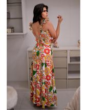 Conjunto Saia Longa Estampado com Cropped de Amarrar na Rua 44 em Goiânia