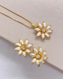 Conjunto Semi Joia Brinco e Colar