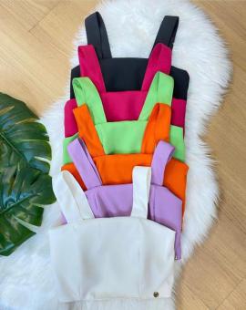 Cropped Alfaiataria de Alcinha com Lastex