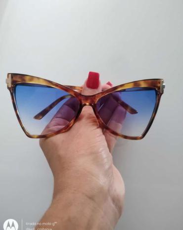 oculos-de-sol-estilo-gatinho-animal-print-atacado-rua-44-goiania 