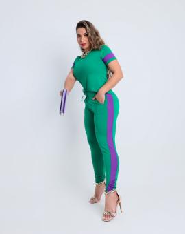Conjunto Feminino no Moletinho Calça com Faixa Lateral e Blusa