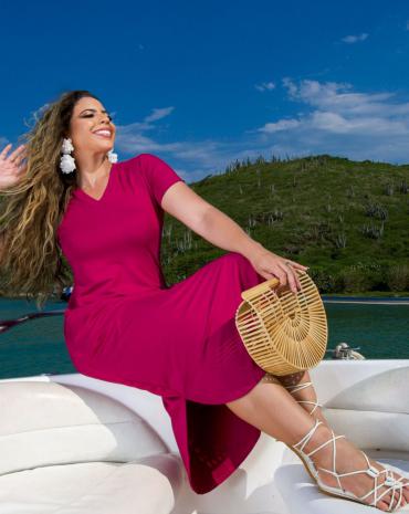 vestido-midi-no-moletinho-manga-curta-com-fenda-atacado-rua-44-goiania 