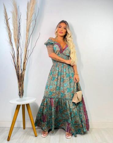 vestido-longo-com-decote-toque-de-seda-bordado-atacado-rua-44-goiania 