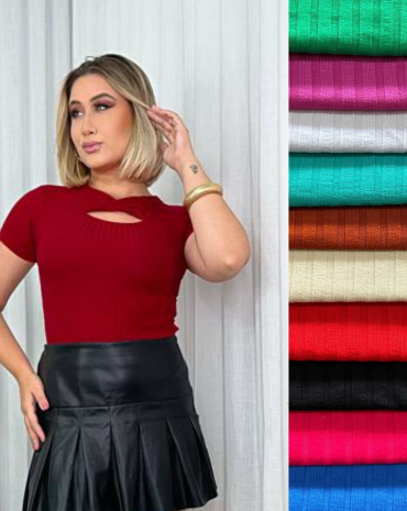 blusa-canelada-premium-recorte-na-frente-manga-curta-lisa-atacado-rua-44-goiania 