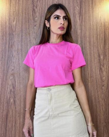 t-shirt-feminina-basica-manga-curta-lisa-atacado-rua-44-goiania 