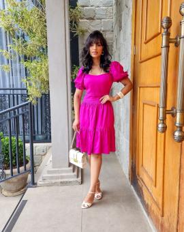 Vestido Curto Soltinho Verão Manga Curta Bufante