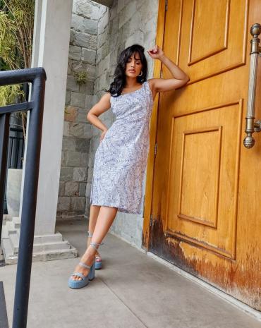 vestido-midi-social-elegante-secretaria-estampado-atacado-rua-44-goiania 