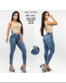 Calça Jeans Feminina com Elastano