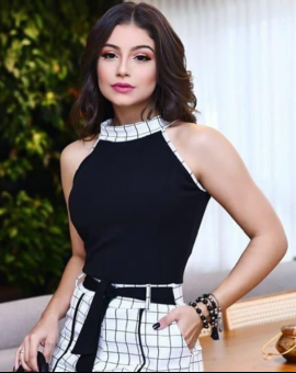 Conjunto Blusa Gola Saia Curta com Bolso