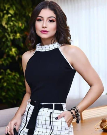 conjunto-blusa-gola-saia-curta-com-bolso-atacado-rua-44-goiania 