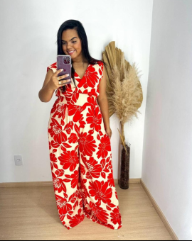 Macacão Plus Size Pantalona Estampa Floral