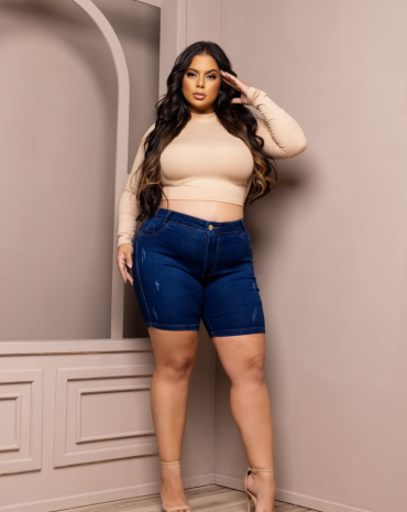 short-jeans-meia-coxa-lavagem-escura-atacado-rua-44-goiania 