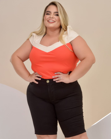 bermuda-plus-size-jeans-preta-atacado-rua-44-goiania 