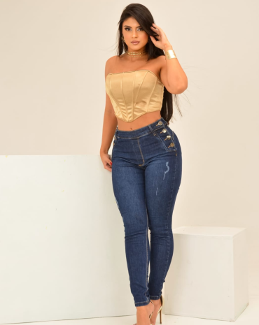 calca-jeans-skinny-com-botoes-laterais-atacado-rua-44-goiania 