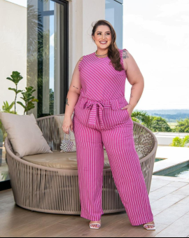 Conjunto Plus Size Risca de Giz Calça e Regata