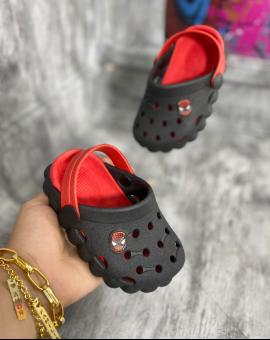 Crocs Homem Aranha Infantil Preta