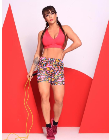 short-feminino-estampado-de-treino-atacado-rua-44-goiania 
