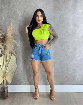 Short Jeans Curto Com Destroyed Bordado