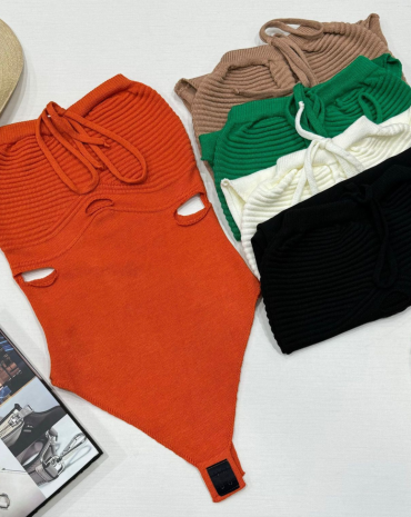 body-de-trico-com-abertura-frontal-atacado-rua-44-goiania 