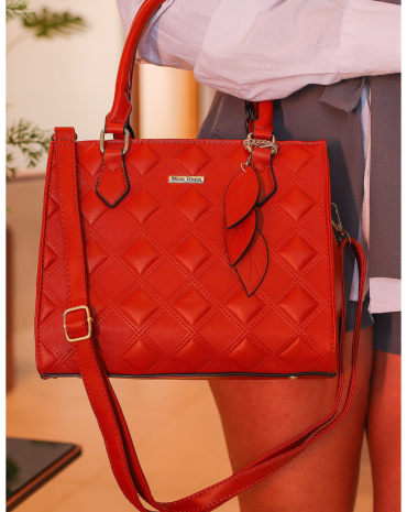 bolsa-matelasse-feminina-de-couro-media-atacado-rua-44-goiania 