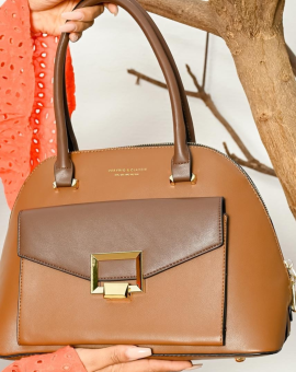 Bolsa Veryrio Clássica Caramelo de Mão