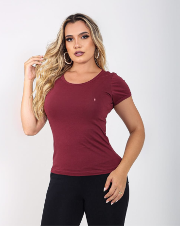 camiseta-feminina-algodao-egipcio-basica-atacado-rua-44-goiania 