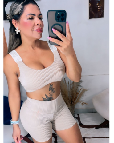 conjunto-de-treino-top-alca-larga-e-short-atacado-rua-44-goiania 