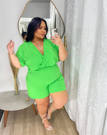 macaquinho-plus-size-decote-v-confortavel-atacado-rua-44-goiania 