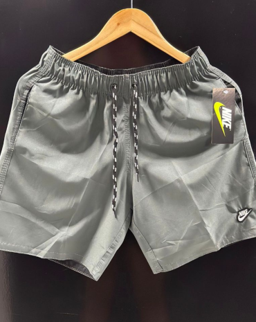 short-nike-curto-masculino-basico-com-elastico-atacado-rua-44-goiania 