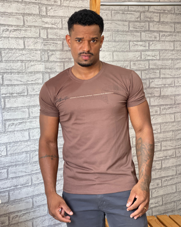 t-shirt-masculina-basica-marron-atacado-rua-44-goiania 