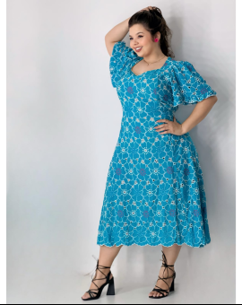 Vestido Midi com Manga Morcego