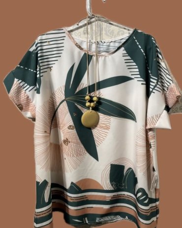 blusa-plus-size-soltinha-estampa-tropical-atacado-rua-44-goiania 