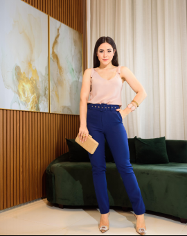 Calça Alfaiataria Feminina Cintura Alta com Cinto